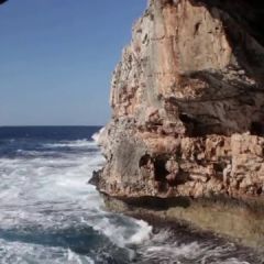 Grotte à Kokkino Chorio