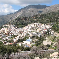 Viannos sur sa montagne