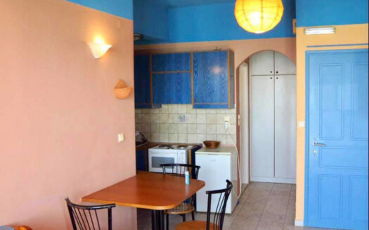 Appartement sur la plage à Makrigialos