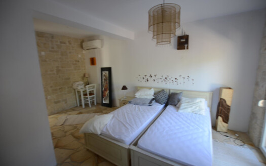 Villa individuelle de 3 chambres avec appartement d’hôtes à Vainia