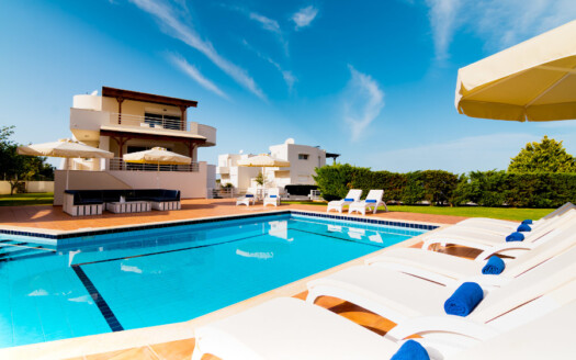 Villa de 5 chambres avec piscine et vue mer à Milatos.