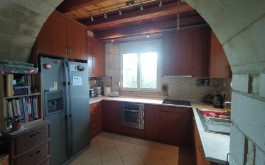 Villa de caractère en pierre, vue imprenable à Kokkino Chorio