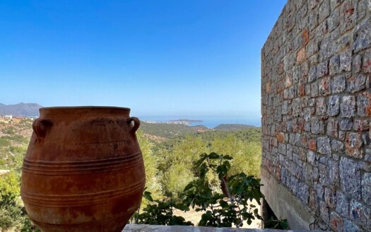 Grande villa de 4 Chambres avec vue imprenable à Mardati, près d'Agios Nikolaos.