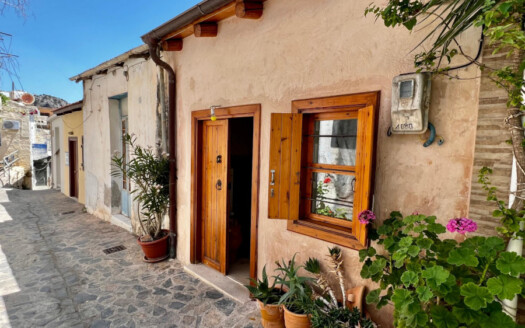 Très jolie maison rénovée dans le village de Kritsa