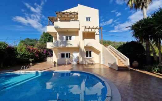 Villa individuelle spacieuse avec appartement d’hôtes et piscine Almirida, Apokoronas