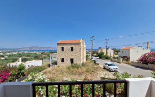 Villa individuelle de 3 chambres et 2 salles de bains à Dramia.