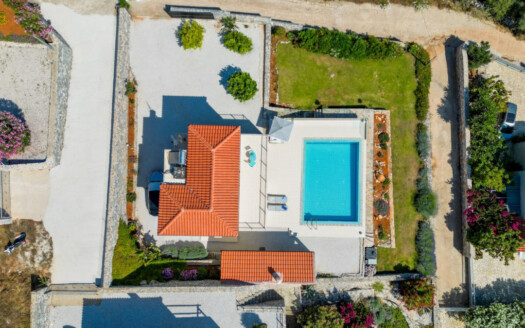 Villa moderne vue imprenable sur la mer à Kefalas.