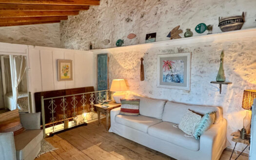 Maison magnifiquement restaurée avec cour, terrasse et vue panoramique à Kritsa