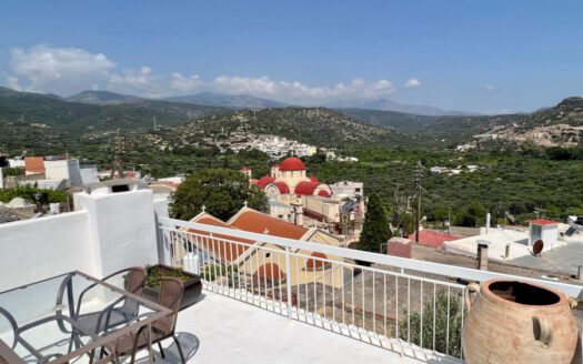 Maison superbement rénovée à Kalo Chorio