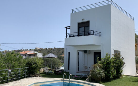Maison meublée dans un quartier paisible à Kokkino Chorio.