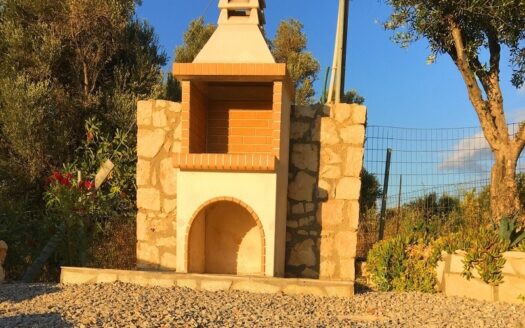 Spacieuse villa de 4 chambres avec piscine et toit terrasse à Kyrianna