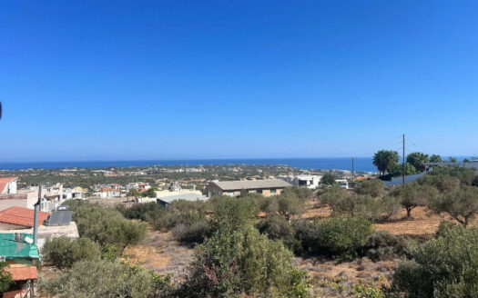 Maison de 164m2, sur un terrain de 1376m2 à Ano Chersonissos