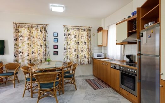 Appartement de 2 chambres à Pigi Paradise
