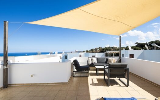 Appartement/maison de 93m2 à Plakoti